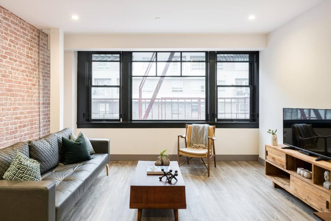 Amazing New 2 Bedroom Apt In South Park Dtla Apartment